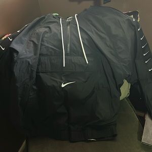 Nike wind breaker